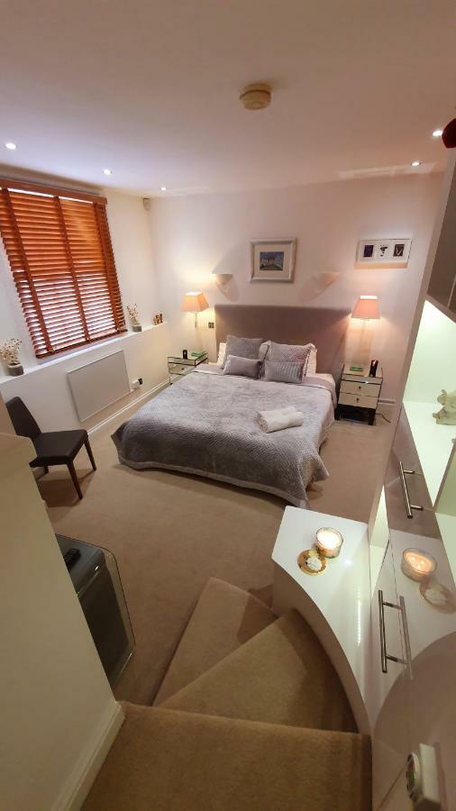 Gregory Place Apartment