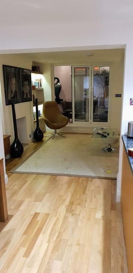 Gregory Place Apartment *